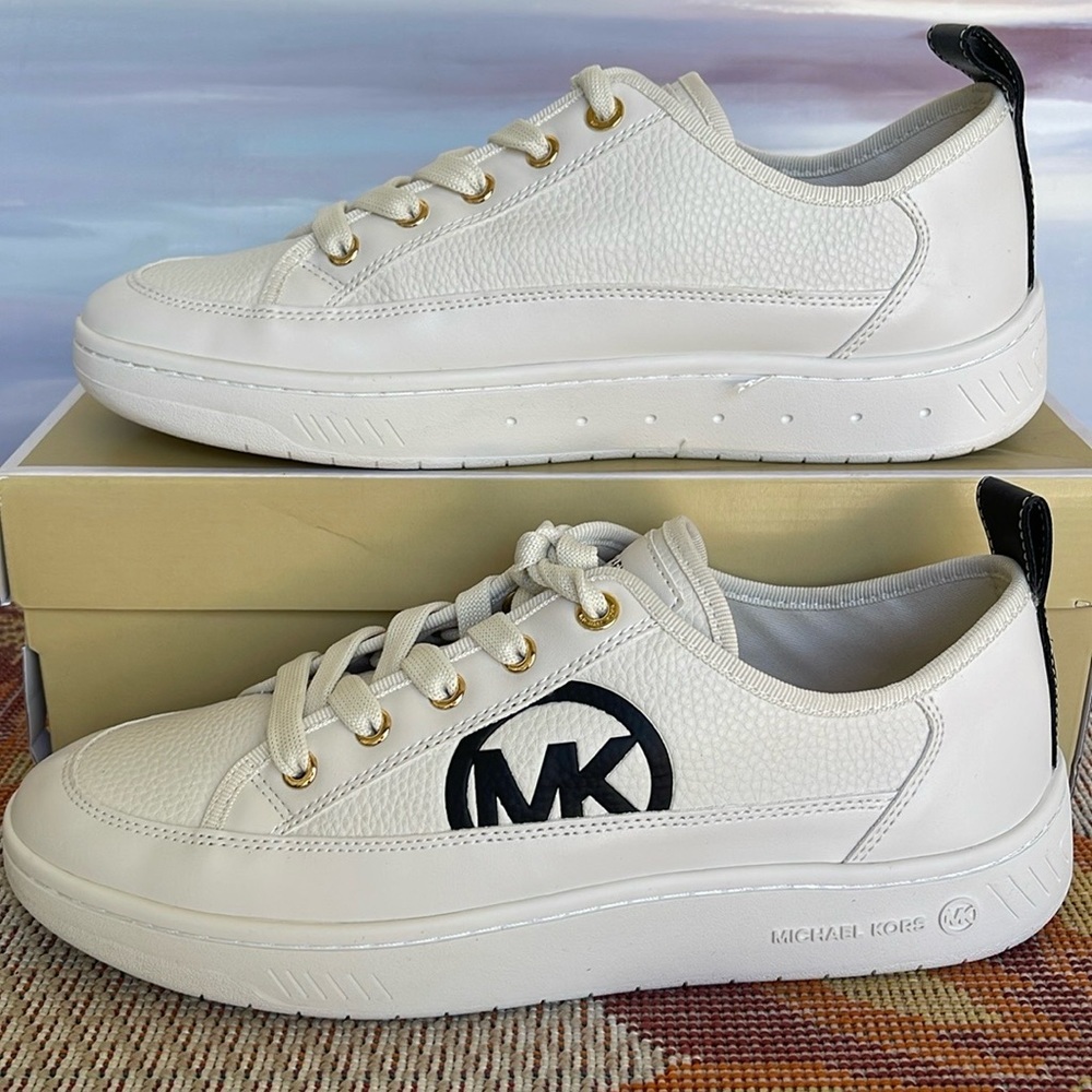 MICHAEL KORS SHEA LACE UP
FAUX LEATHER
49R4SHFS1L
Fashion Sneakers